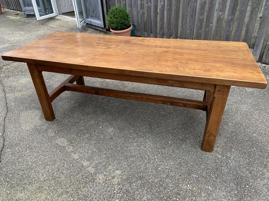AntiqueTables1's tweet photo. Antique Elm Hstretcher Farmhouse Table
https://t.co/lG8BRCDTWX
#farmhousetable #antiquetable #elmtable #antiquefurniture https://t.co/Affx0zSmUC