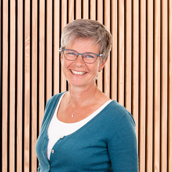 Boom_VO's tweet photo. Meer weten over POLARIS? Vanmiddag om 15.30 uur geeft Alice Fahner (educatief adviseur Boom voortgezet onderwijs) een gratis webinar: De lespraktijk met POLARIS natuurkunde en scheikunde.

Aanmelden: https://t.co/68NTQbS9NH #docent #docenten #POLARIS #inspiratie #digitaal https://t.co/dFf7e270zz