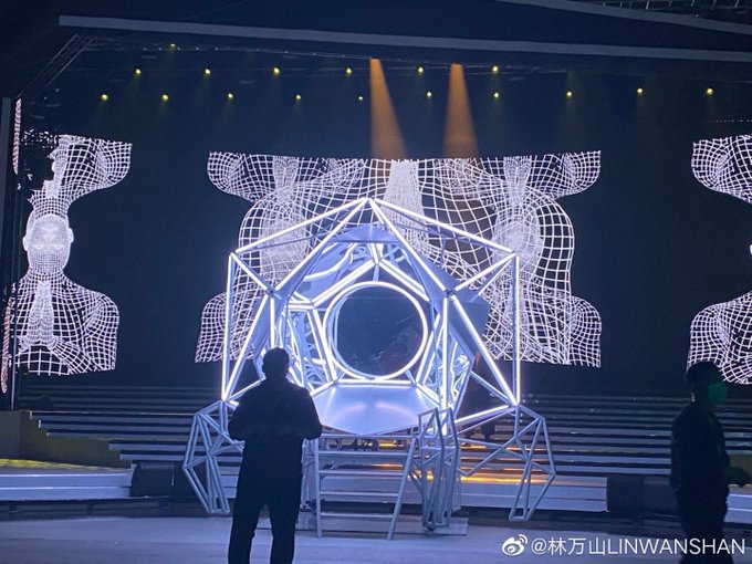 舞台裏のtwitterイラスト検索結果