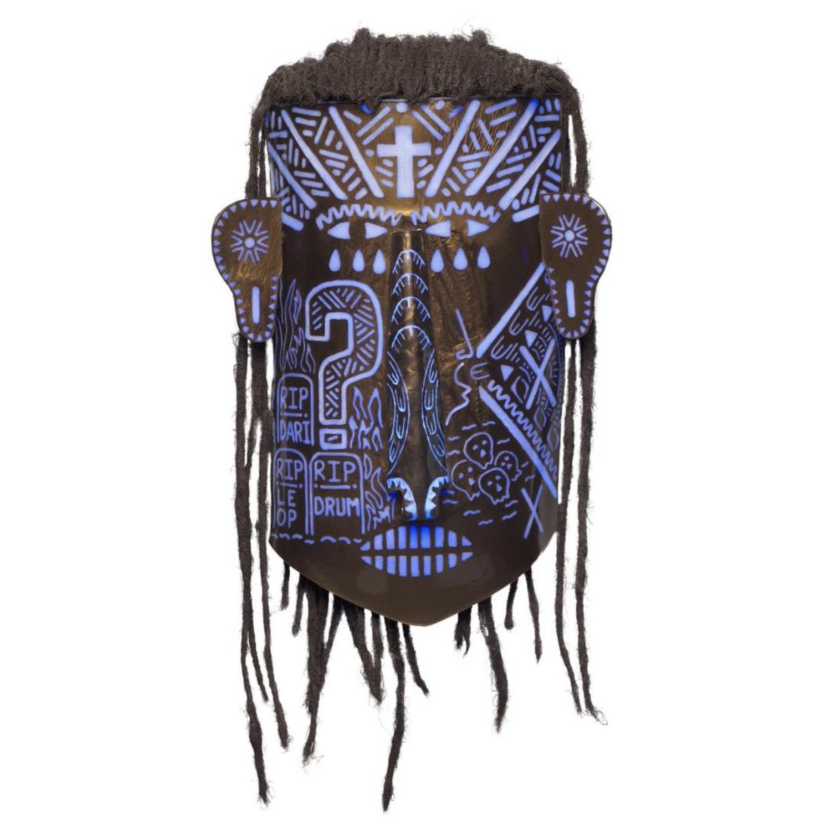 2021 #telstraaward NATSIAA Finalist
Toby Cedar
Nete ka nali (Who am I?) 2021
resin, coconut fibre, synthetic polymer paint, adhesive,
powdered pigment
80 × 44 × 30 cm
Courtesy of the artist
Photo: Mark Sherwood 
#torresstraitartist