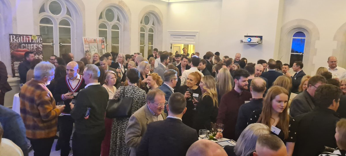 Great to see lots of friendly faces at the @BathLifeAwards Finalists Reception last night at the @GainsBathSpa Lovely to chat with @Mentoringplus @LydiaTK @Sarah_SMoolla @votedave and many others. Good luck to all the finalists 🤞 - see you at the Awards night!