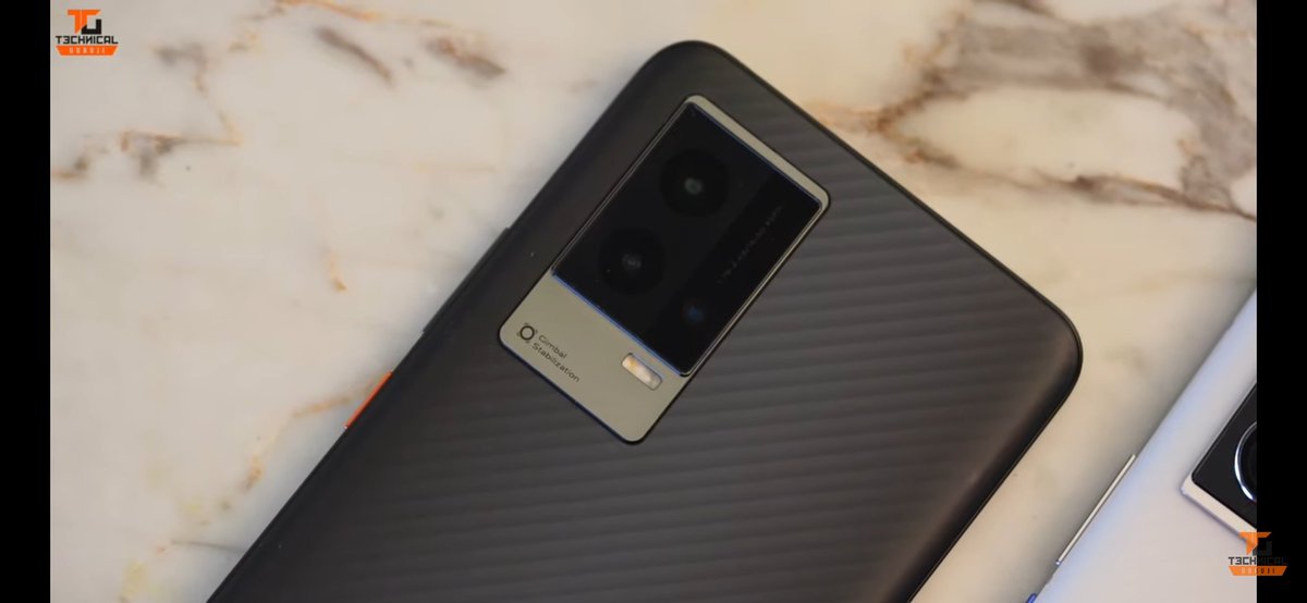 yabhishekhd's tweet photo. Confirmed ✔️☑️

iQOO is launching 3 phones in India this month. 😎
1. iQOO 9
2. iQOO 9 Pro
3. iQOO 9 SE

iQOO 9 &amp; iQOO 9 Pro Indian variant first look. source:https://t.co/ov1XD8dGyJ .@TechnicalGuruji
#Vivo #iQOO https://t.co/eLZ9CWFOET