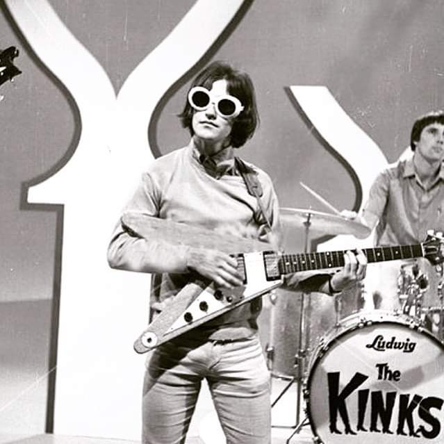 Happy Birthday - Dave Davies (The Kinks) 
Born: 3 February 1947 