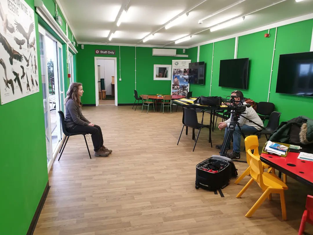 ThinkingGreenGI's tweet photo. And so filming starts for the next season of "Rock Explorers", giving it the green angle, so exciting... we visited Tovey Cottage first ๐
#thinkinggreen #rockexplorers #toveycottage #community #workingtogether https://t.co/Y8UN2PEiYx