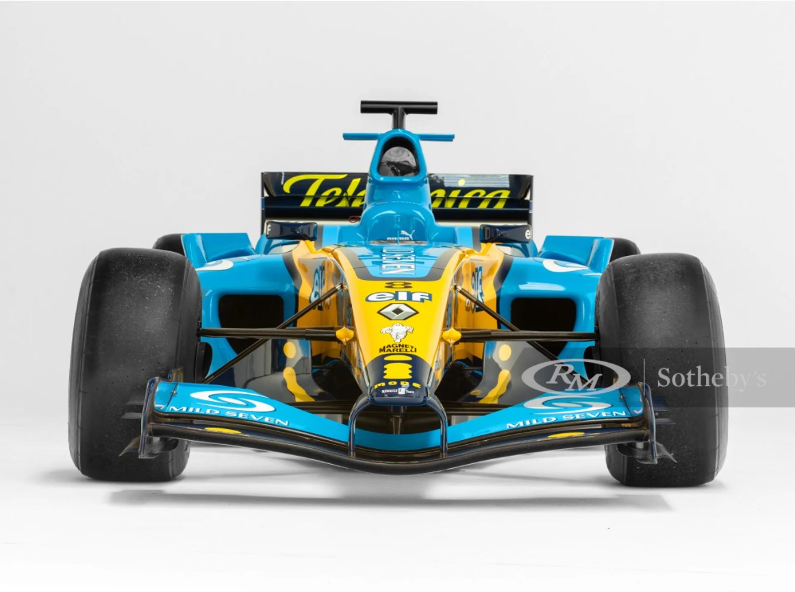 SoyMotor's tweet photo. El #Renault R24 de Fernando #Alonso, vendido por 258.125 euros. 

https://t.co/DVsdkTLUA2

#F1 

(📸 @rmsothebys) https://t.co/9pSpLn4JnZ