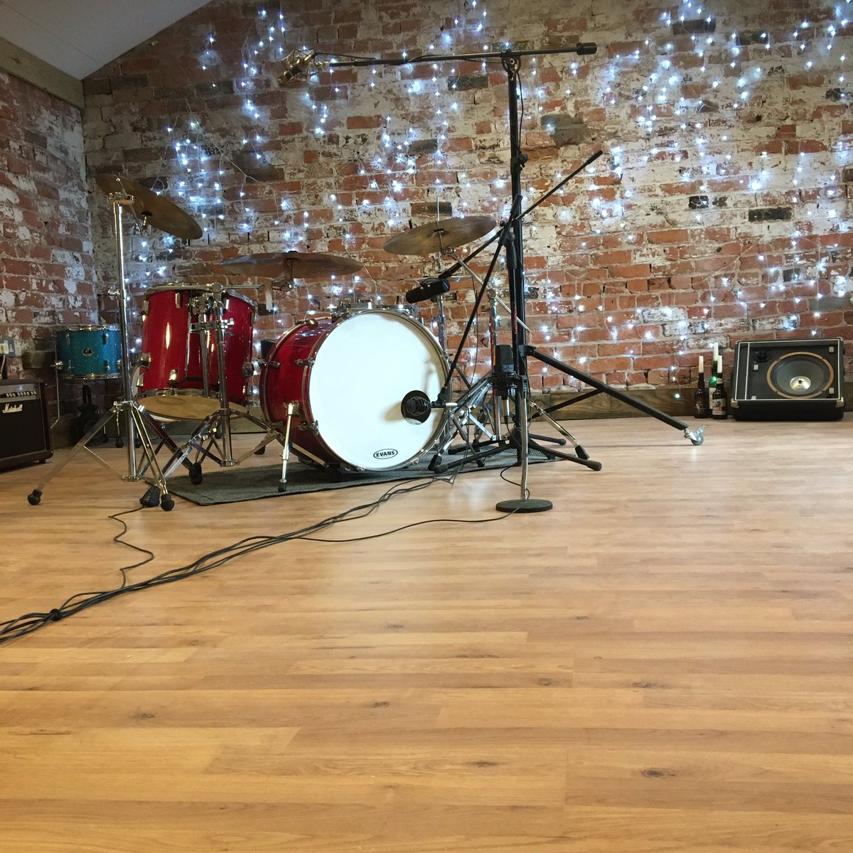 theDanielJLogan's tweet photo. Red drums set up ready to record some blues today! 🥁🎵 https://t.co/GQXE7N5wHA