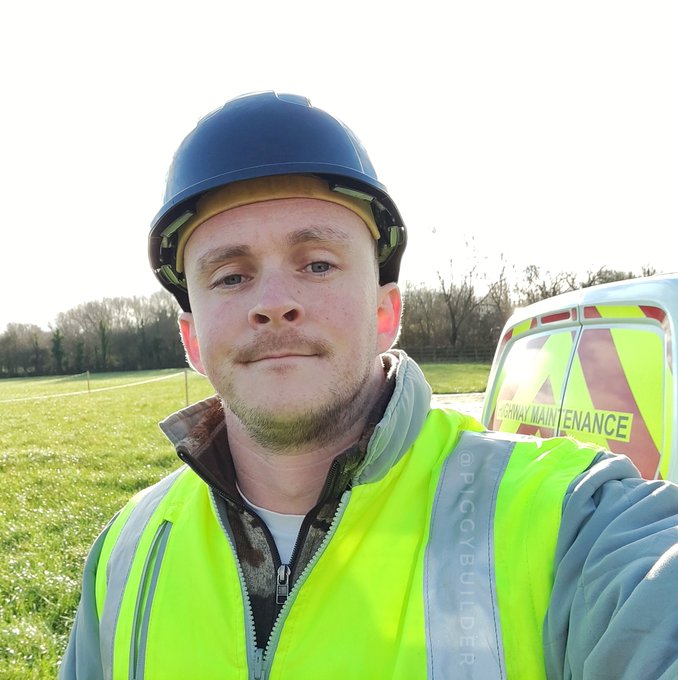 Good morning piggies 😘 Hope you're all doing okay! https://t.co/SWa09pck4x<a href="/tag/buzzed"class="tags"><span>#buzzed</span></a>