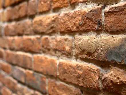 The high demand of bricks, roof tiles and plastic cannot be met by UK production. Also roof tiles are taking longer to obtain and plastic backlogs are expected to continue. Read more here: buff.ly/3IVqAEv #supplyshortage #construction