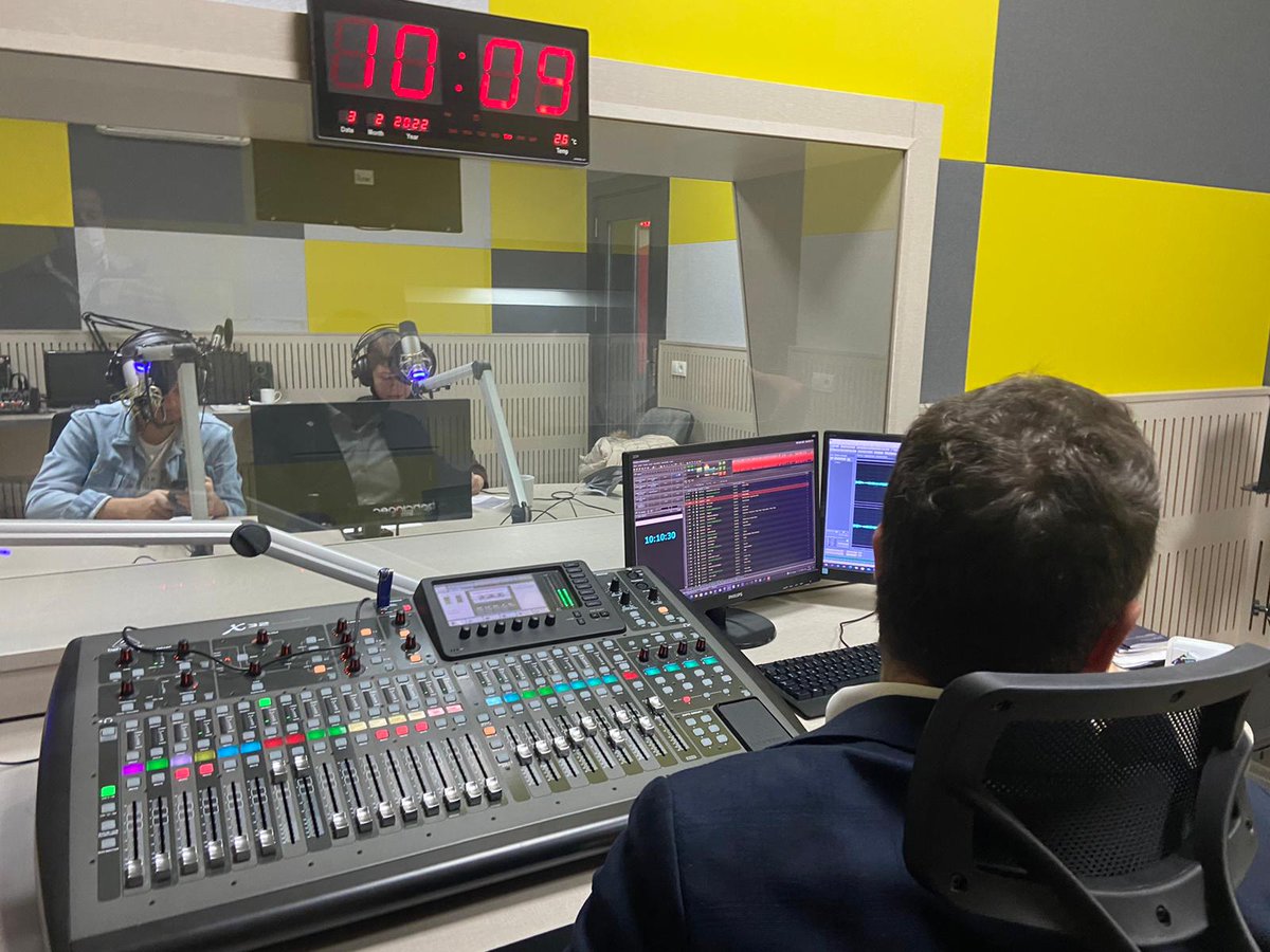 "Sağlıklı Günler" programını kaçıranlar ya da tekrar dinlemek isteyenler için: 3 Şubat (bugün) 17.30, 4 Şubat (yarın) 08.00 - 19.00'da HKÜ Radyo 106.8 frekansı ile sizlerle.