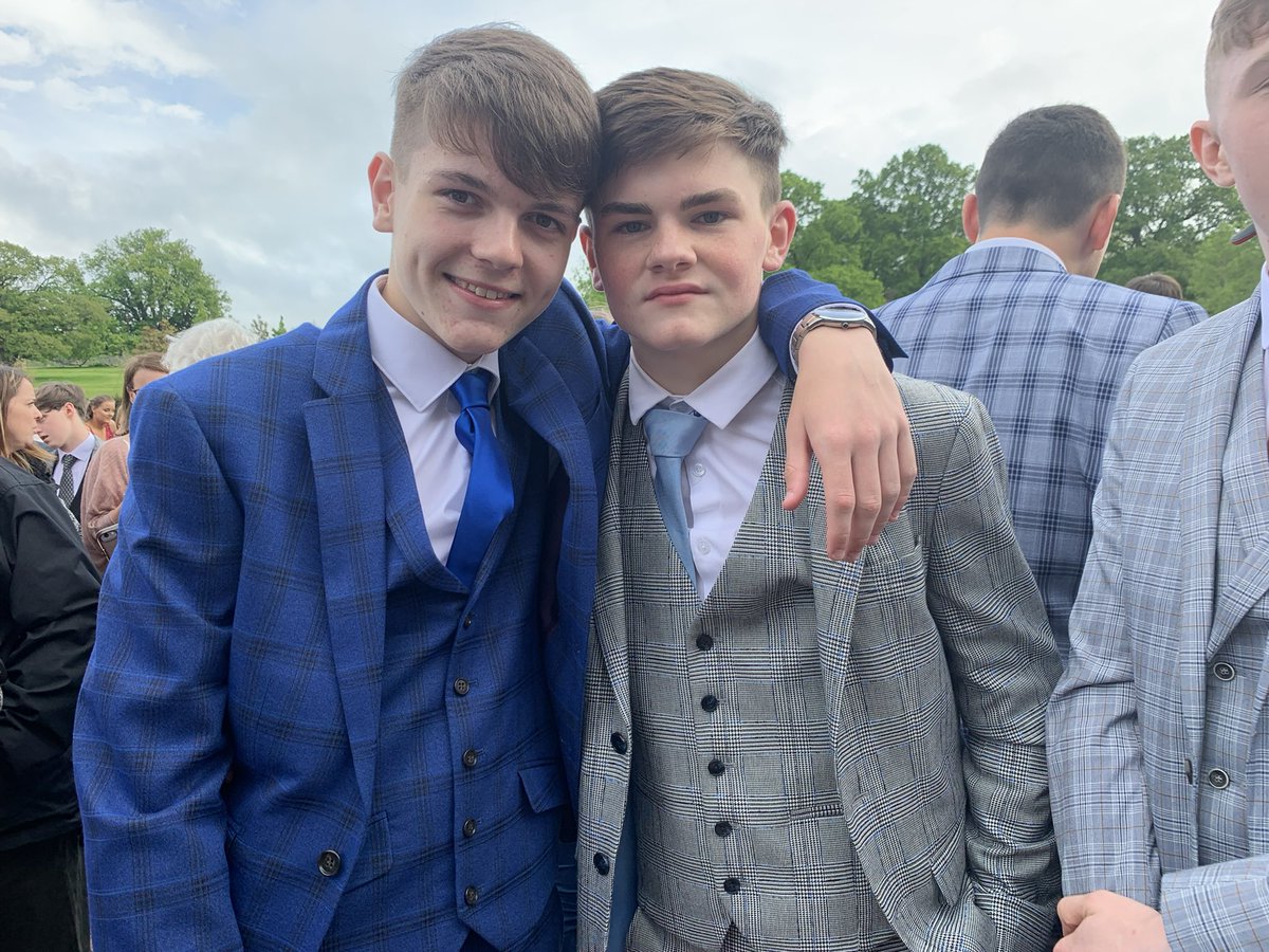 Happy birthday <a href="/stuartmcc23/">stu</a> ma bro hope it’s seriously average👍🏼
