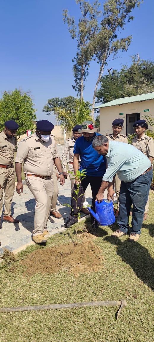 Celebration of World wetland day at Wadhwana wetland, a Ramsar site by Vadodara WL division, Vadodara WL circle <a href="/DcfWildlife/">DCFWildlifeVadodara</a> <a href="/PccfWildlife/">PCCF Wildlife</a> <a href="/HoffPccf/">PCCF & HoFF, Gujarat State</a>
