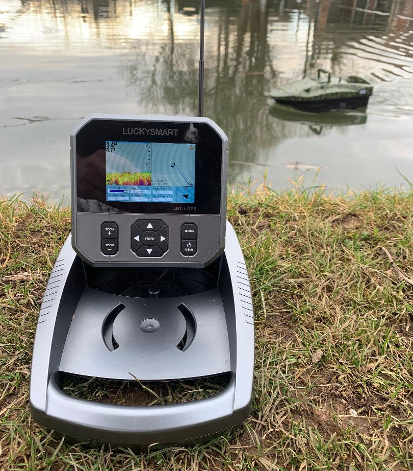 Up early with our Lake Reaper with GPS and Fish Finder Fitted! - howesmodels.co.uk/product-catego…