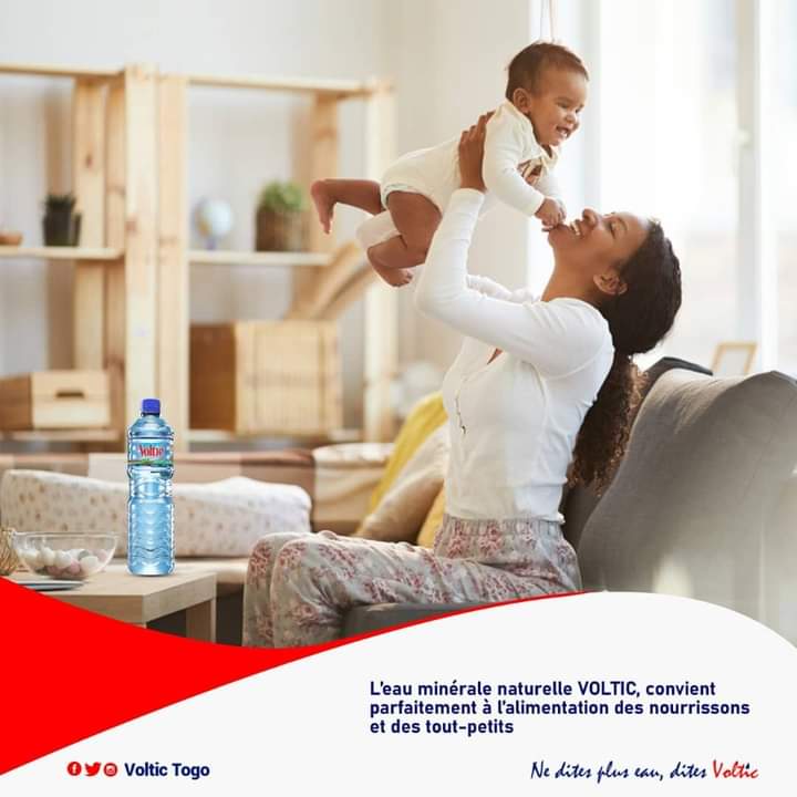 VolticTogo's tweet photo. L'eau minérale naturelle VOLTIC, répond aux besoins des nourrissons et des tout-petits, qui doivent avoir des apports hydriques relativement importants et spécifiques. 

Elle est parfaitement adaptée pour préparer les biberons de bébé ou son hydratation au quotidien ! 👶🤱🍼 https://t.co/u4miiP7rdC