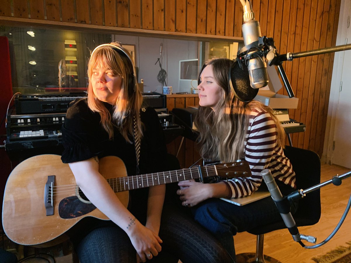 FirstAidKitBand's tweet photo. 🌞 https://t.co/gGjLHKNBad