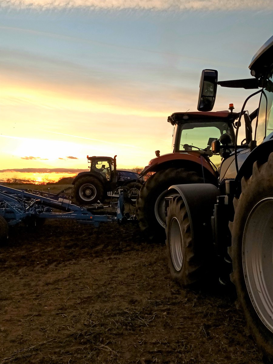 yanafarming's tweet photo. Thanks @ErnestDoeSons for having us at #DoeShow2022 raising awareness of our support to the agricultural &amp; rural business communities with training, a helpline &amp; counselling.
 
Great to meet @SamcoShrim @WrittleOfficial @VantageEngWales @RTKFnet https://t.co/3YHQlSg48c