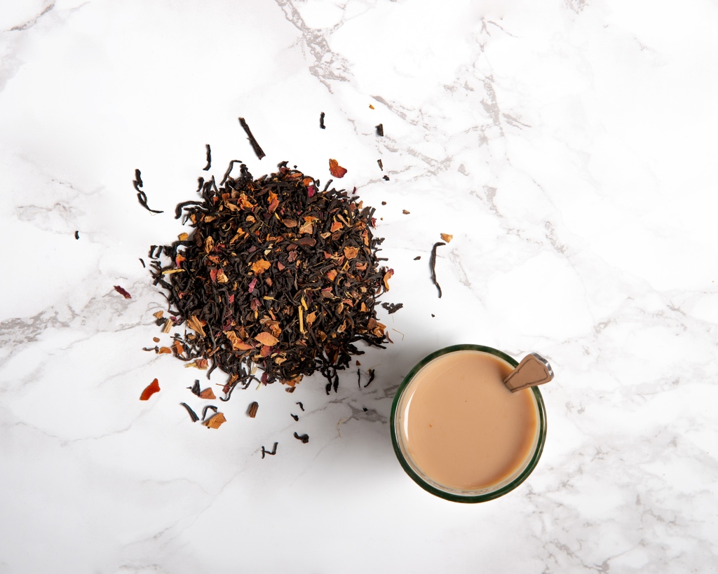 Introducing our brand new #giftbox 

The #chaiathome box!

Our special blend of #rosetea is perfect for those cold evenings ☕

#comingsoon #watchthisspace #tea #vegan #giftboxes #gift #chai #chaibox #bazaar #londoneats #londonlife #delivery #food #indianfood