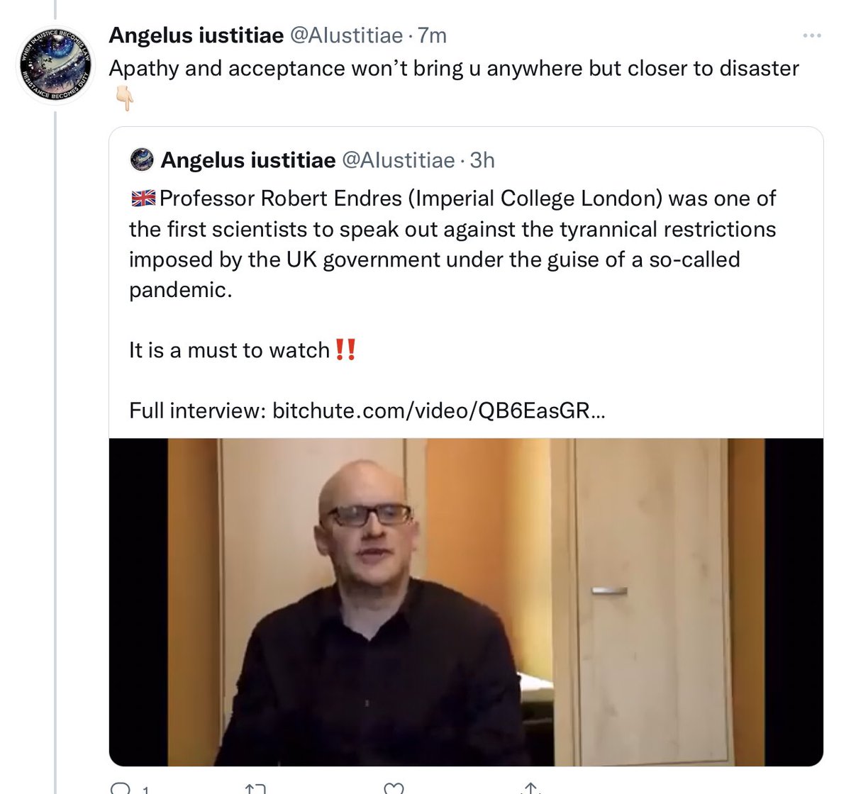 napalmnacey's tweet photo. This fuckwit wants me to listen to some middle-aged white balding cunt sitting on a hotel toilet over entire organisational bodies of highly trained medical professionals?
Get the fuck outta here, ya bloody clown! Perth is okay! #auspol #panicmerchant #GTFO #LOL 😂🤣😂🤣 https://t.co/XQBcUX9I57