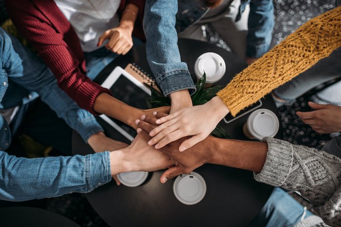 One of our recently joined graduates shares her tips and tricks to help other freshers become more employable, upskill themselves, and find a role which suits them. 

buff.ly/3ojfQIc
#Graduate #ApplyNow #WeAreSandhata #WorkWithUs