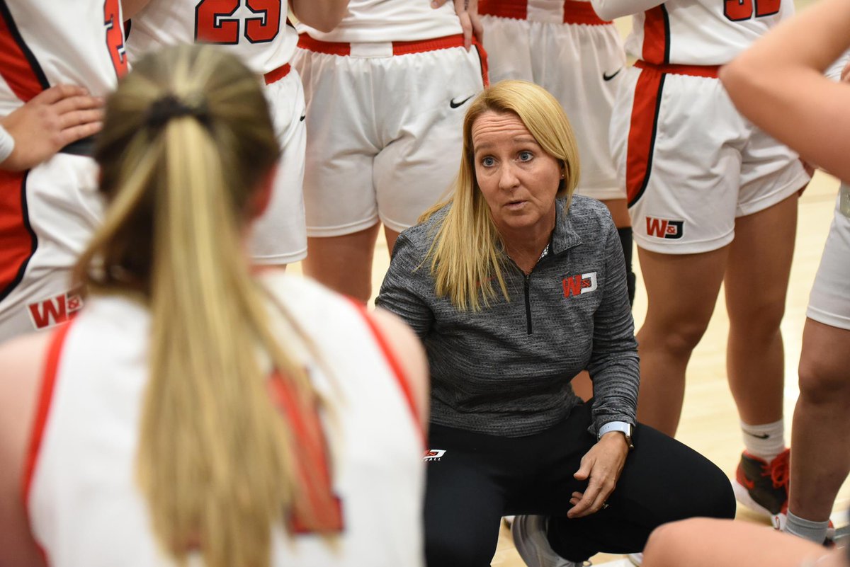 .<a href="/WJ_WBB/">W&J Women's BBall</a> head coach Jina DeRubbo is slated to join the #Hoopsville Marathon today around 12:45 PM!

Tune In Here: d3hoops.com/hoopsville/arc…

<a href="/PAC_Athletics/">Presidents’ Athletic Conference</a> <a href="/PACSports/">PAC Sports Network</a> #d3hoops