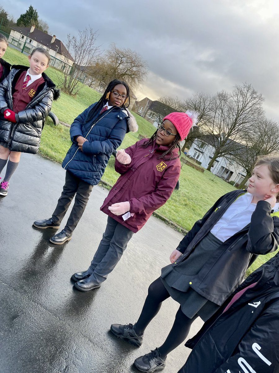 maguire_mark's tweet photo. @MarthaPrimary P6/5 develop their learning outside as part of their eco-drama work with some very professional presentations and responses. https://t.co/DCTYBSCa73