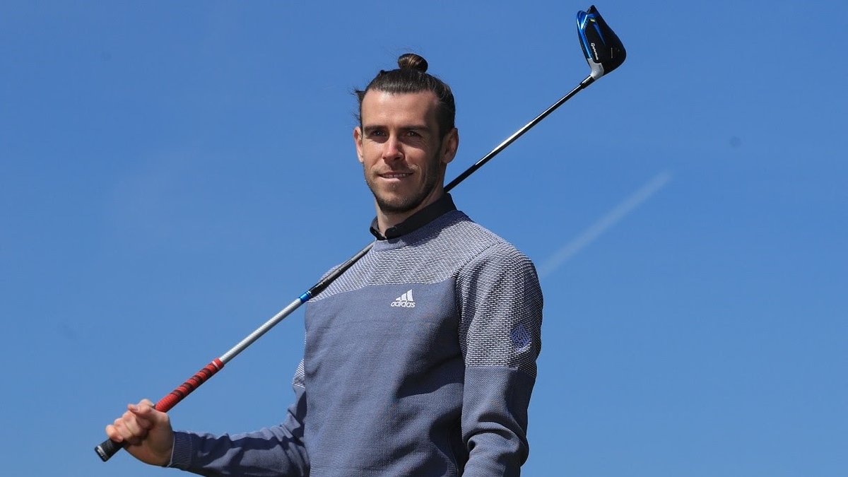 Global football superstar Gareth Bale will host this year’s <a href="/CazooOpen/">Cazoo Open 🏴󠁧󠁢󠁷󠁬󠁳󠁿</a> at @CelticManorGolf Resort, with <a href="/wales_golf/">Wales Golf | Golff Cymru</a> national golf open returning to The Twenty Ten Course from August 4-7, 2022. Image credit <a href="/GettyImages/">Getty Images</a>. Read more: bit.ly/3onvstX