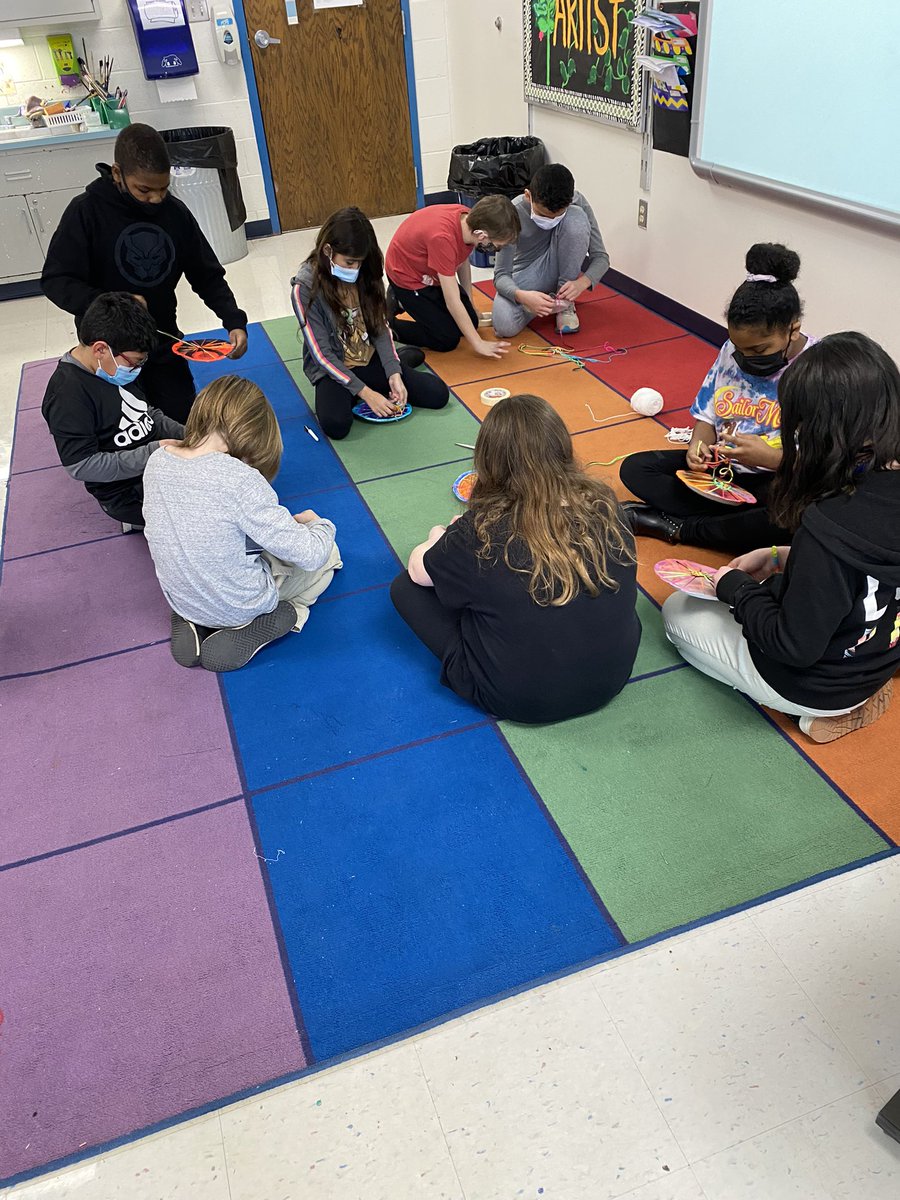 MrsBryantsArtroom tweet media