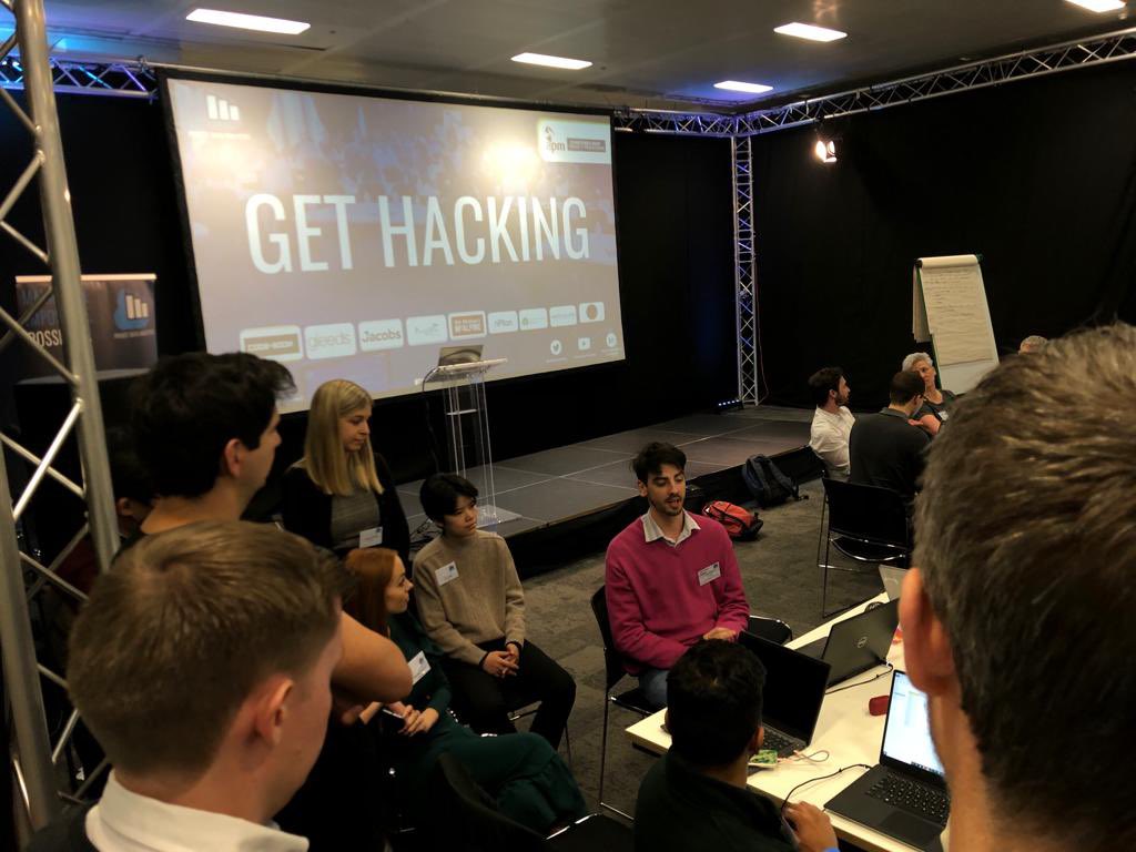 Jo Stanford tweet media