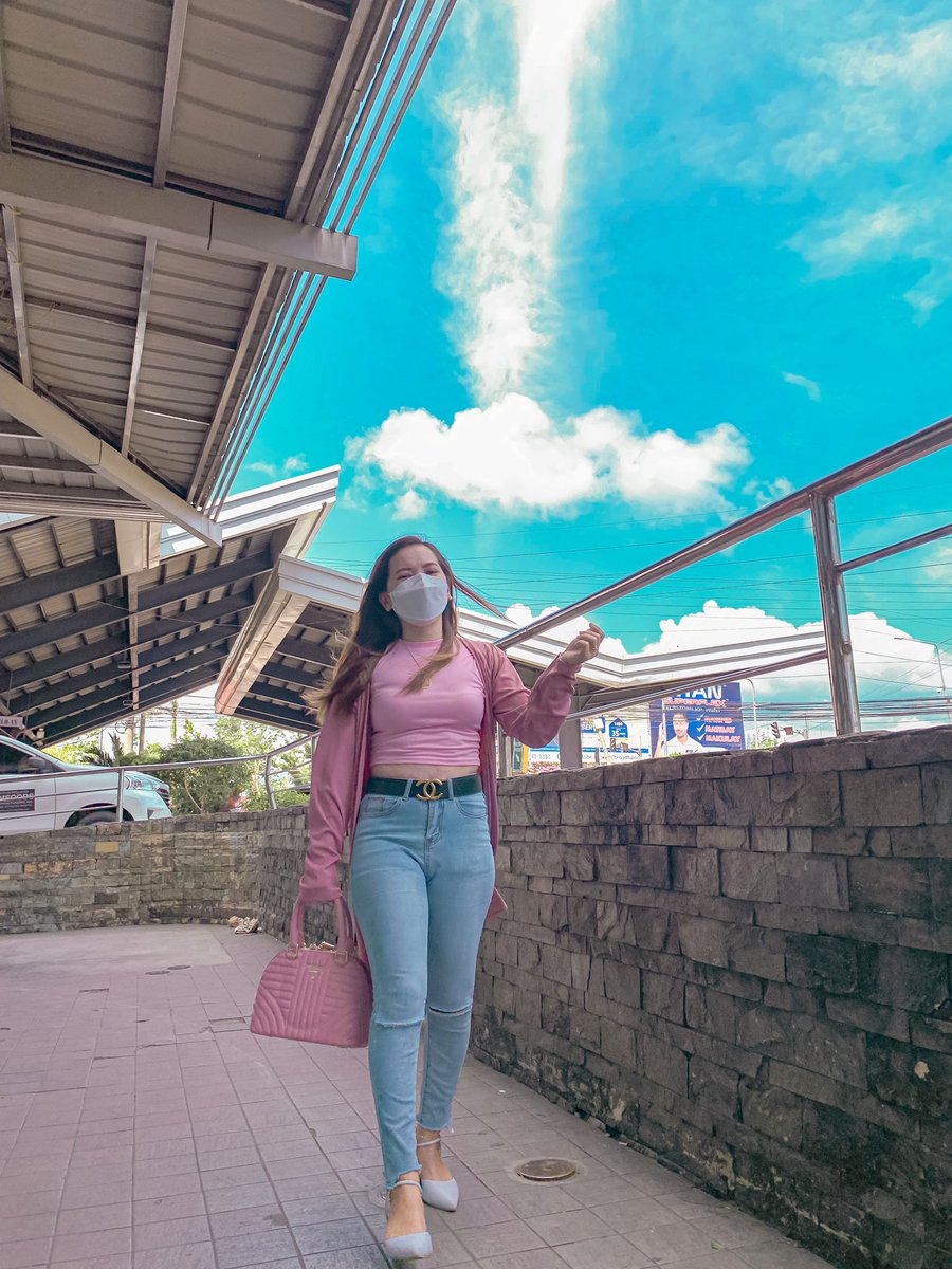 elgobarriga's tweet photo. A cute outfit can really make your day. If I wear something I look good in, my mood just goes way up. Thanks @dapper.clo_ph for my ootd! 😍 
Yes we’re back dapper chics, stay tuned! 
Don’t forget to like/follow our I.G and Facebook Page for more updates. 😉💗 https://t.co/aFNt7cHxQ7