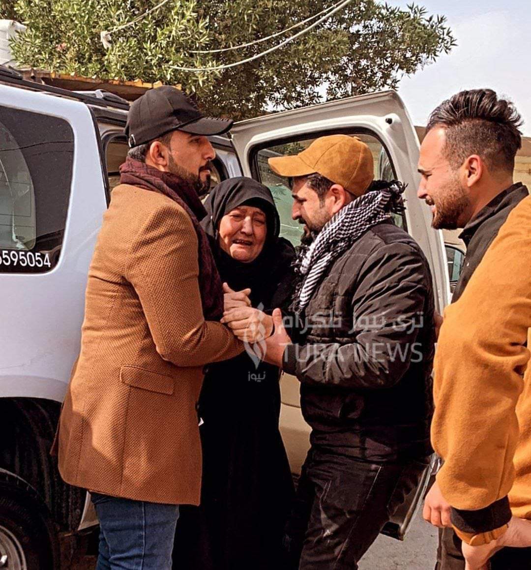 لم استطع التعبير عن هذه الصورة توقفت كل الكلمات ولم استطيع ان الملم حروفي ..!!
ولكني استطعت البكاء وبحرقه ..

#اتقوا_الله_نحن_عراقيون .