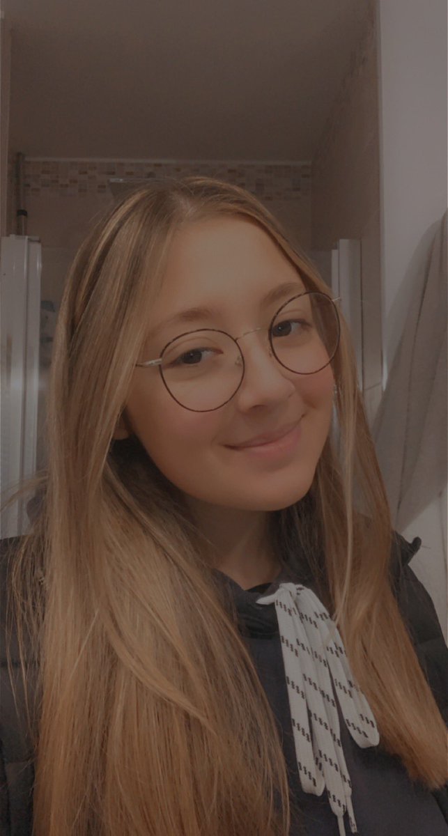 Clelieee's tweet image. J’me permets ✨