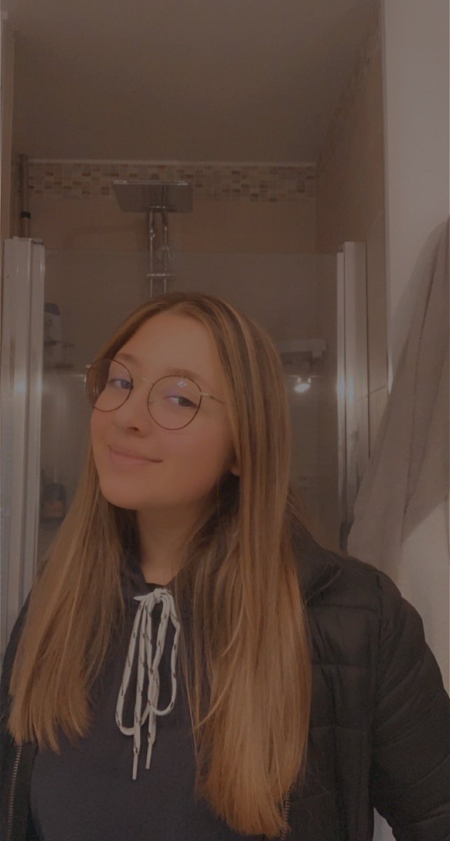 Clelieee's tweet image. J’me permets ✨