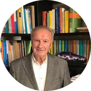 La #UPO investirá mañana viernes a las 12 horas, Doctor Honoris Causa al sociólogo Manuel Pérez Yruela, a propuesta del Departamento de @SociologiaUpo. El Acto Académico estará presidido por <a href="/PacoOlivaUPO/">Paco Oliva</a>  y será la profesora Antonia Mª Díaz Jiménez quien pronunciará la Laudatio.