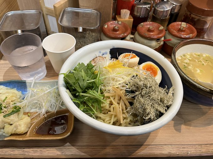 一発やった後 時短の味方、俺流塩らーめんでゆずつけ麺 並んでる間に温かいお茶を出してくれた 最高 https://t.co/0CvH5gnmtB<a href="/tag/spanking"class="tags"><span>#spanking</span></a><a href="/tag/sm"class="tags"><span>#sm</span></a><a href="/tag/vibrator"class="tags"><span>#vibrator</span></a><a href="/tag/cuminmouth"class="tags"><span>#cuminmouth</span></a><a href="/tag/bendover"class="tags"><span>#bendover</span></a>