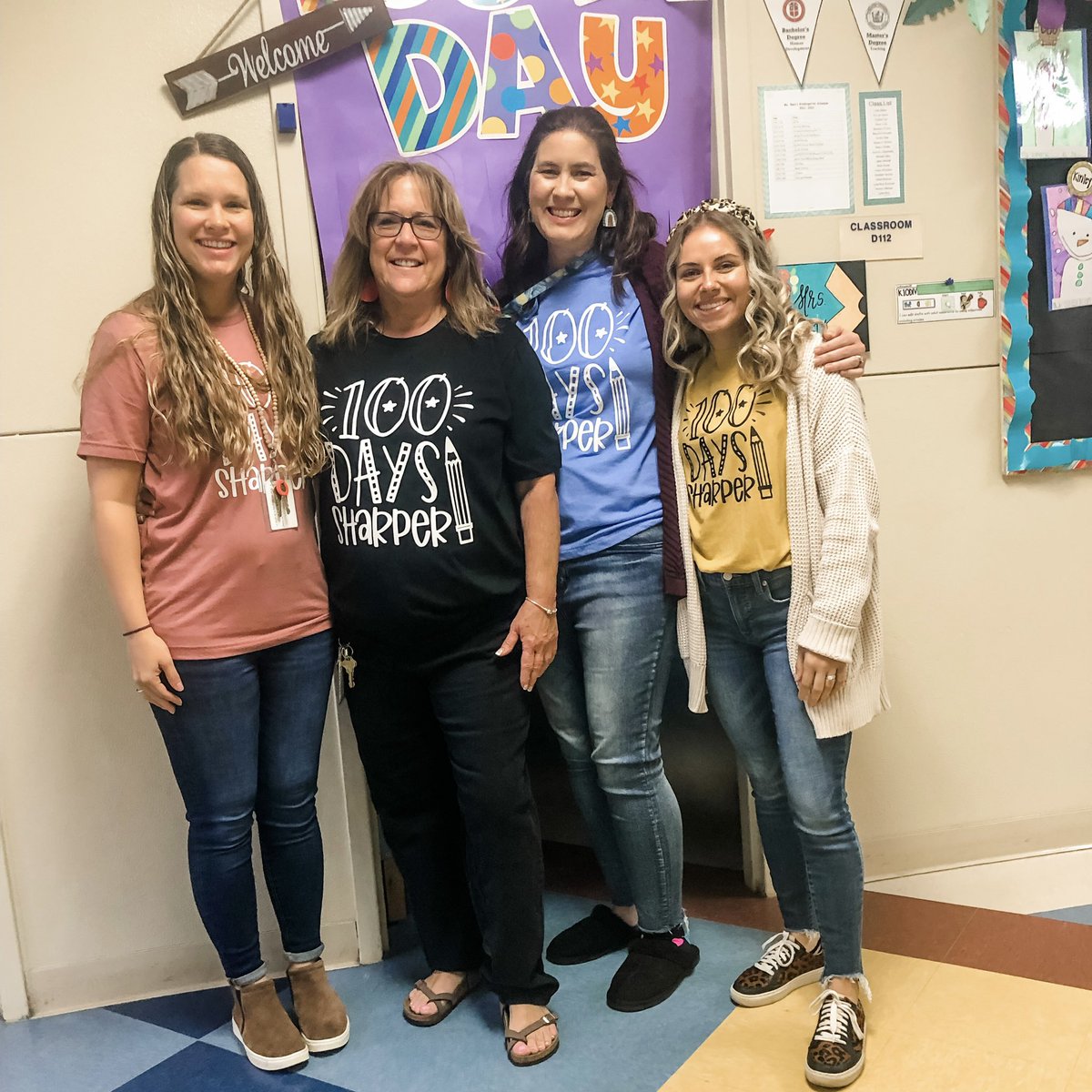 Mrs_JPoe's tweet photo. 100th day crew! π€© #ccesfirsties https://t.co/Cl2vPnaah7