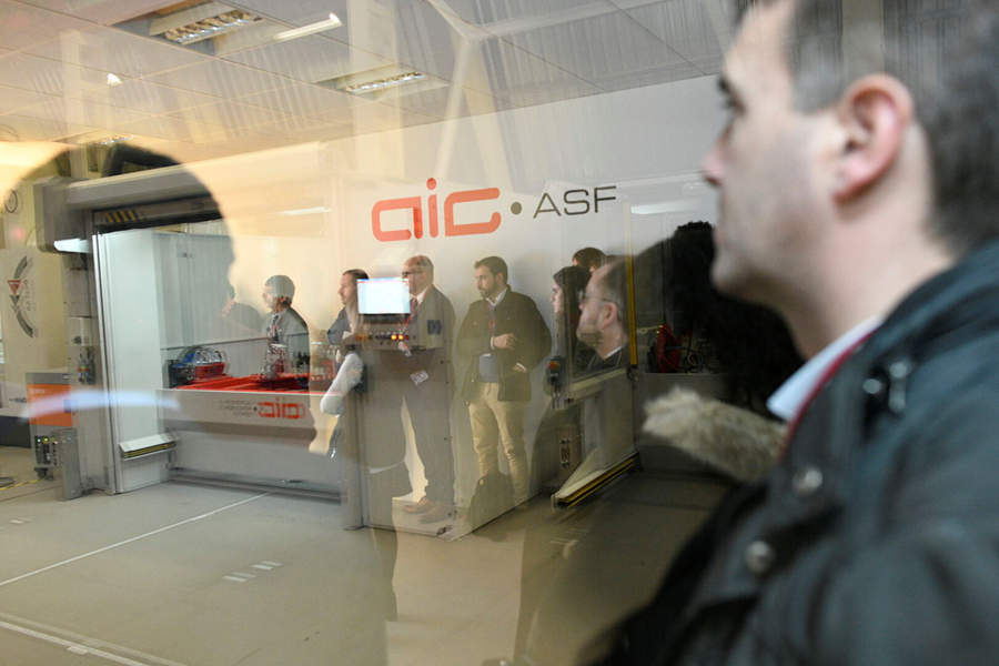 ODIN_EUproject's tweet image. The #AutomotiveSmartFactory pilot plant is a real industrial environment in which different technologies are integrated to provide robust solutions to face the challenge of #AgileManufacturing, approaching these technologies to companies to add value to their #ProductionProcesses