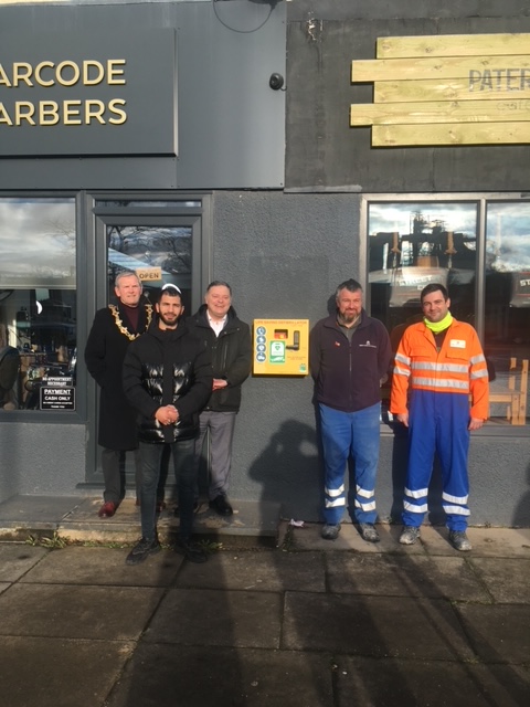 TataChemicalsEurope (@tatachemicalse) on Twitter photo Great collaboration as we unveiled a new AED, joint funded by us and <a href="/NorthwichTC/">Northwich Town Council</a>, and installed outside <a href="/BarcodeBarbers/">BarcodeBarbers</a> in Northwich.
<a href="/Samnaylor12/">Sam naylor</a> <a href="/NorthwichBID/">Northwich Town BID</a> Great collaboration as we unveiled a new AED, joint funded by us and <a href="/NorthwichTC/">Northwich Town Council</a>, and installed outside <a href="/BarcodeBarbers/">BarcodeBarbers</a> in Northwich.
<a href="/Samnaylor12/">Sam naylor</a> <a href="/NorthwichBID/">Northwich Town BID</a>