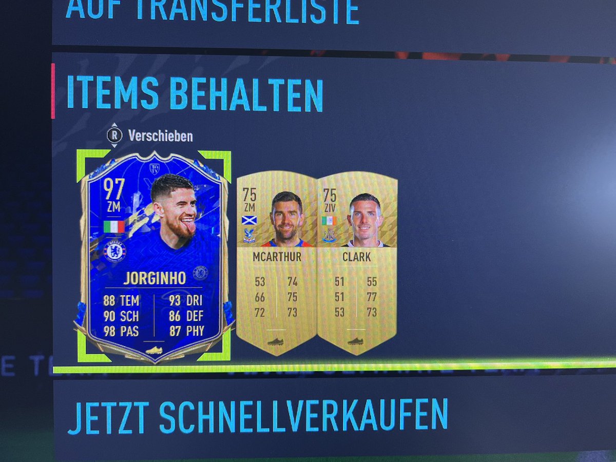 Ich dachte ich ziehe zum 5. mal Donnarumma und hab danach erst gecheckt, dass das ja ein Premier League Upgrade war 😍🤠

Passt perfekt ins Team🙌🏼

Somit TOTY Counter bei 6:
4x Donnarumma 
1x Dias 
1x Jorginho