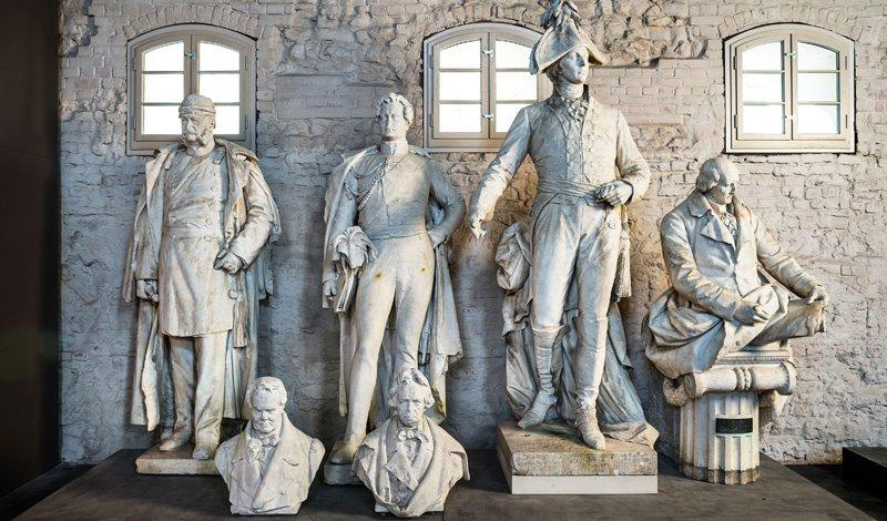 Can we imagine public art beyond ‘toxic monumentality’? bit.ly/3g7obdn