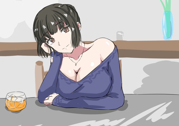 みょ「昔はあんなに小さかった貴方が私達の提督になるなんて、ちょっと不思議ね」

そういう話を書き(描き)たいなぁ(ショタ話ではない) 