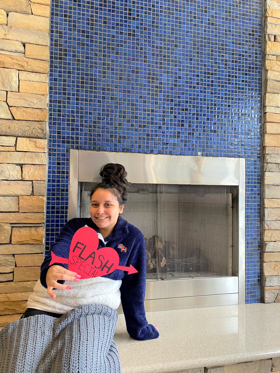 TheForumSHSU's tweet photo. Spread the love with our FLASH Special!💘 
You can now save up to $720/mo when you sign with us, make sure to secure your spot before it’s gone❗️ https://t.co/Ihv5C3Ahgh