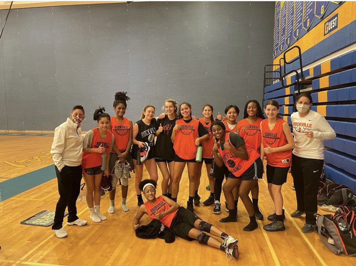 we're back!!! 25% capacity is now
allowed for spectators. FRIDAY IS THE PERFECT GAME TO POP OUT🤫🤫DOUBLE HEADER AT RM. BOYS START AT 5:30 GIRLS AT 7:15.
ALSO…EVERYONE COME TO THE POMS COMP THIS SATURDAY AT BLAIR HIGH SCHOOL. BUY YOUR TICKETS🔥🔥