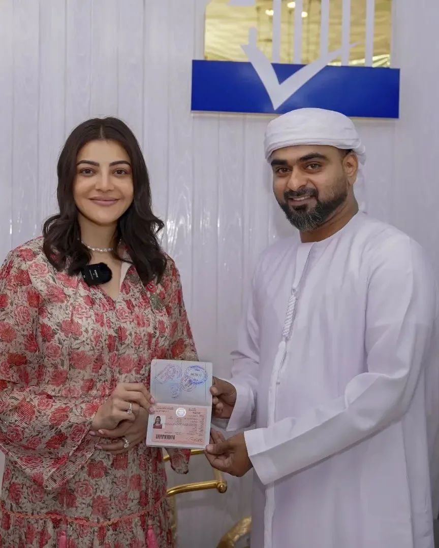 Watch @MsKajalAggarwal Mam receiving #UAEGoldenVisa 😍🥰🔥🥳

Link: youtu.be/mftpRjZnnpU

#KajalAggarwal #KajalAggarwalFans #KajalFans #Kajalism #kafawa