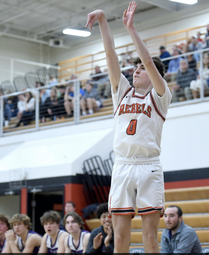 homeoftherebels's tweet photo. The Rebels host @SequoyahHS for SENIOR NIGHT TONIGHT and the last regular season home game. Come out and be amazed by our seniors, like David Coon, like these guys on the bench!
Pre-buy admission here: https://t.co/aMM07eFAf2 or use credit, debit, apple, or google pay at the gate https://t.co/OkdIBdodeU