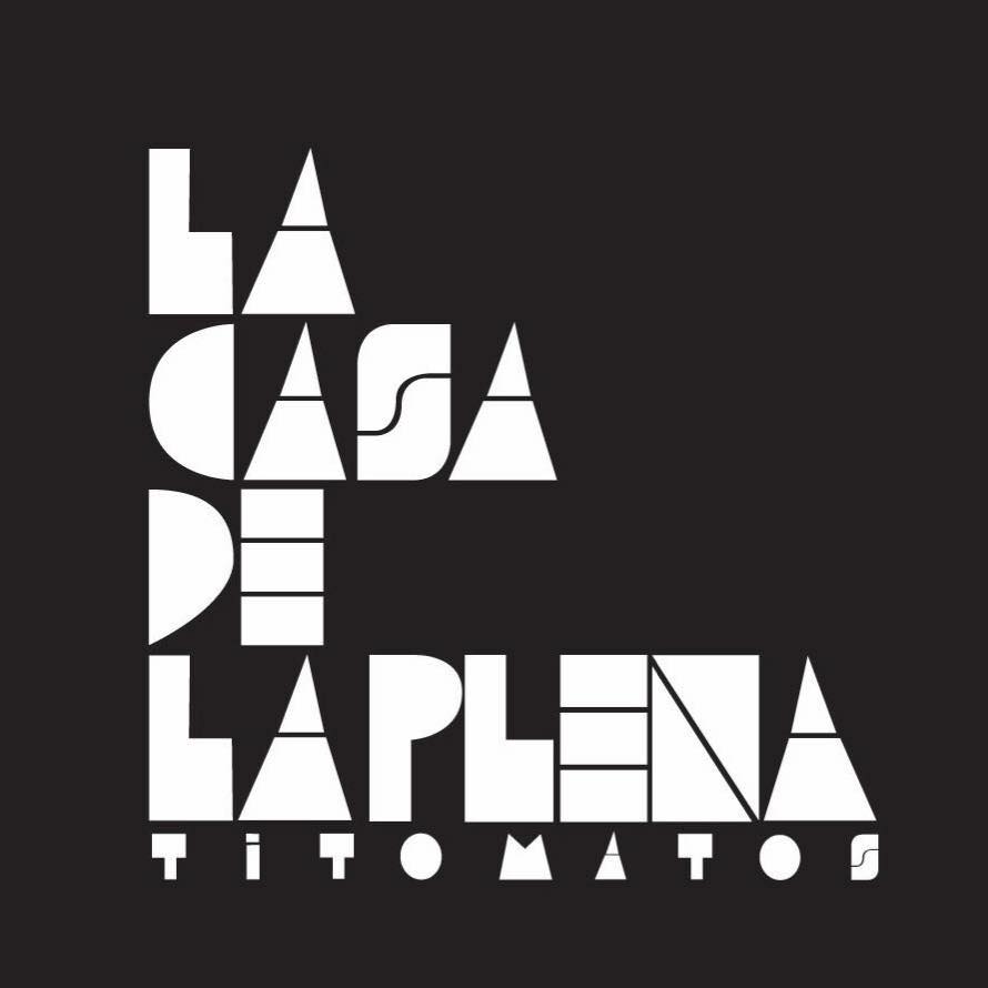 photoxabo's tweet photo. La casa de la PLENA tiene nombre: #TITOMATOS https://t.co/bzPszOPiZj