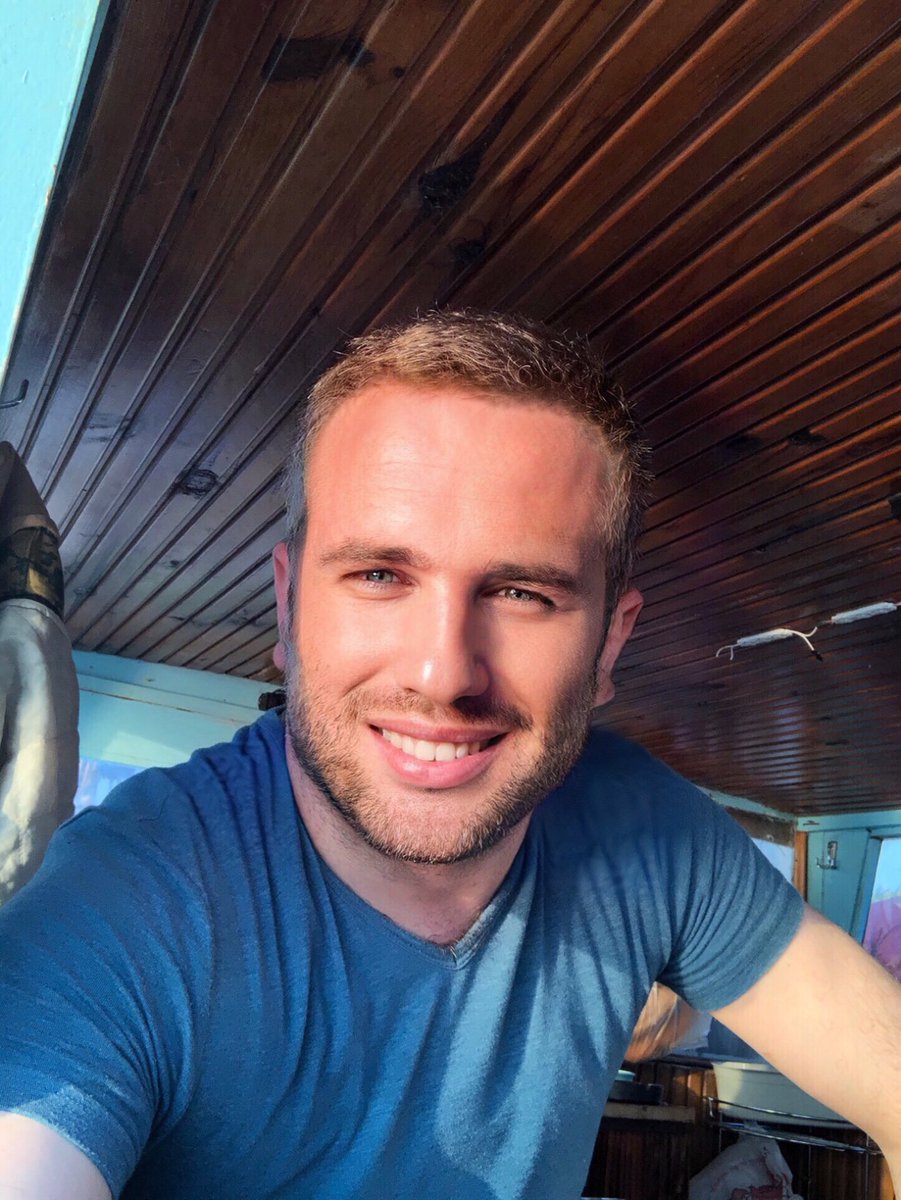 Burak tatlıtuğ -  kıvanç özçivit bende adımı kıvbur tatlıöz diye değiştirecem