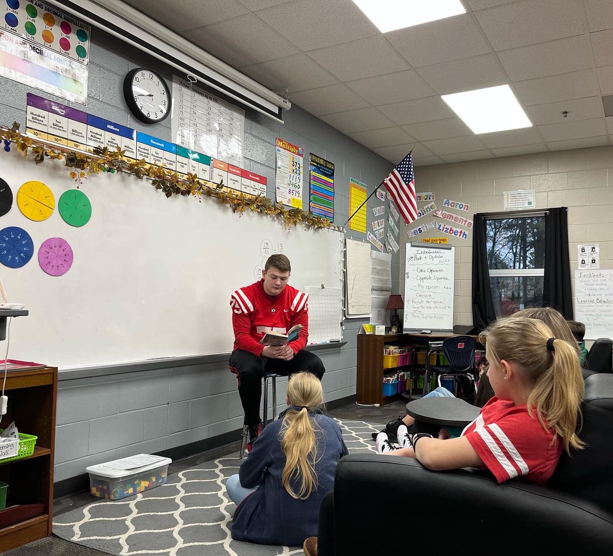 DHSCatsFootball's tweet photo. Some of our guys visiting Brookwood today to read to students. #CatamountFamily #GBR https://t.co/Tivd9fNTS7