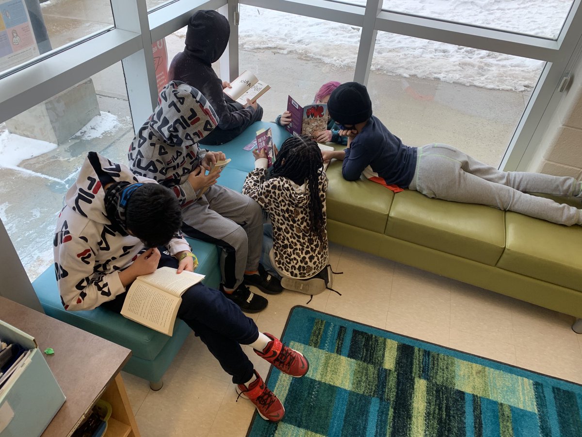 mspindar's tweet photo. Look what #HappensInTheHub ⁦@SWS_PS⁩ 
Rm 206 LOVES it here
#SWSCampX ⁦@mrs_mclennanSWS⁩ https://t.co/iHGkDjEVU2