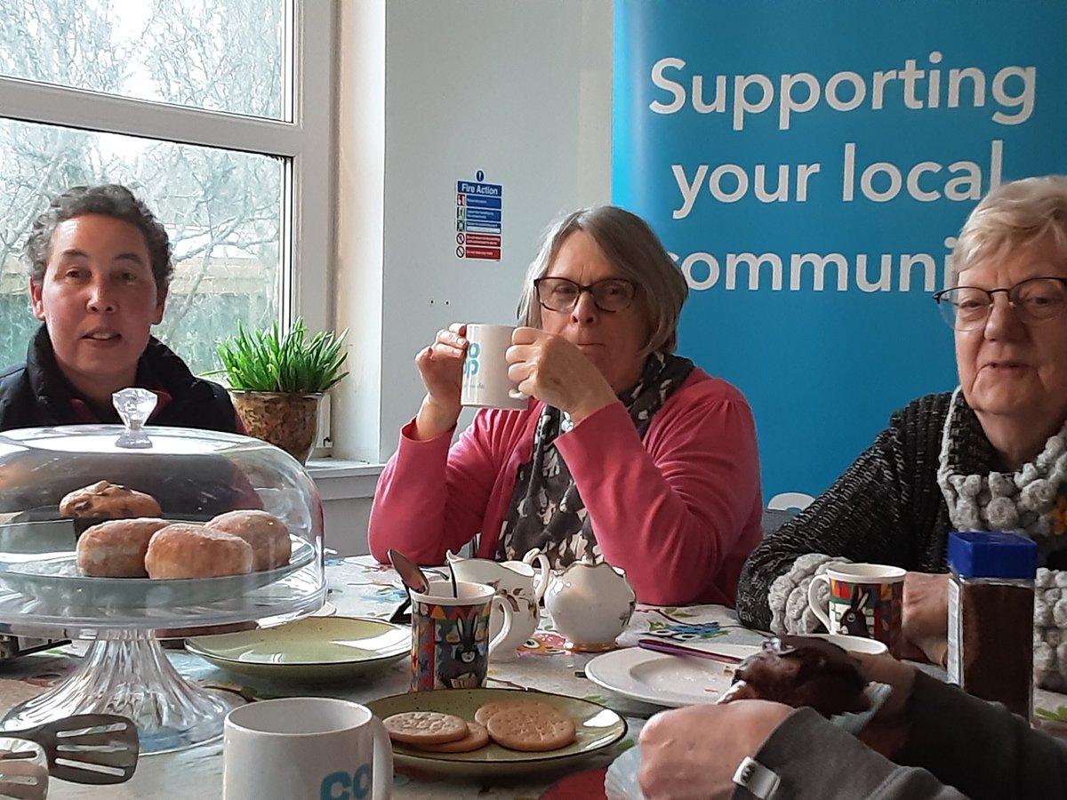 IslayCo's tweet photo. #TimeToTalkDay2022 a lovely afternoon spent with #IslayLinkClub #BeingCoop Giving people time and space to talk can make a big difference 💙 Note to self: must try and do this more 🙂 @CoIslay @gill_chasemore @__Stephenk__ @SAMHtweets https://t.co/S1bUMgbbIr