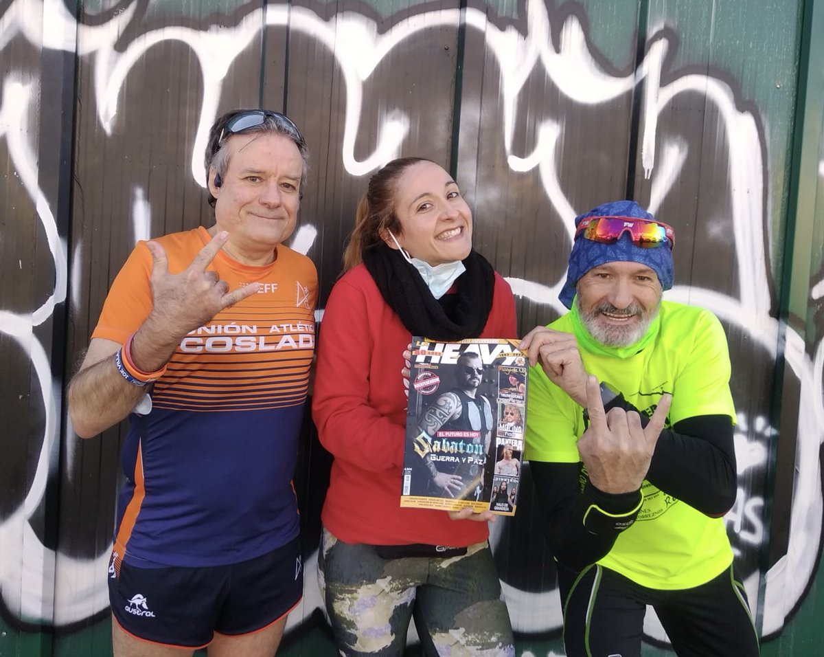 mariskalrock's tweet photo. No hay tregua para nuestro campeón Josete ( El Alpi de Usera ) que prepara la We Run Parla para el 20 de este mes en buena compañía :Angelines Cuenda y Chavi. Ahí estaremos #laheavy438 #werunparla #elalpideuseras #mascarillas #rockyrun https://t.co/OyVhCTMZHl