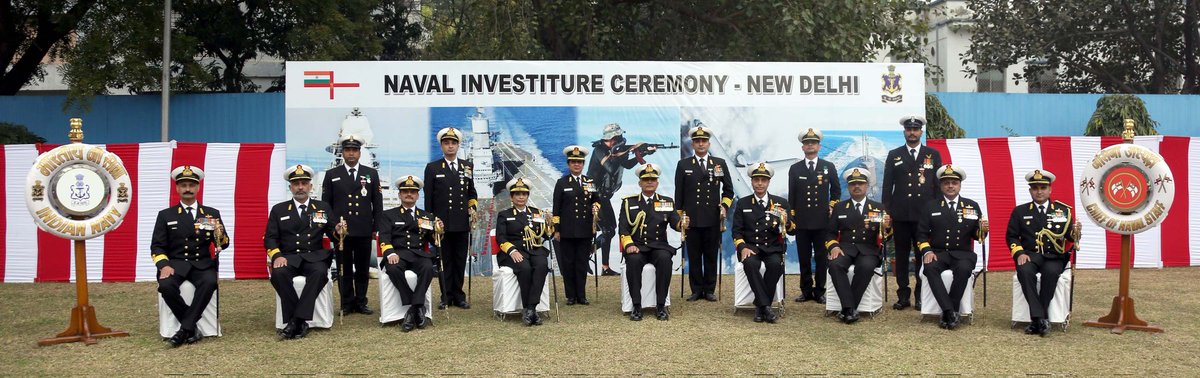 #CNS Adm R Hari Kumar conferred Gallantry & Distinguished Service Awards at #NavalInvestitureCeremony to Navy personnel who have demonstrated gallant acts, leadership, professional achievements and distinguished service of a high order, today in New Delhi.